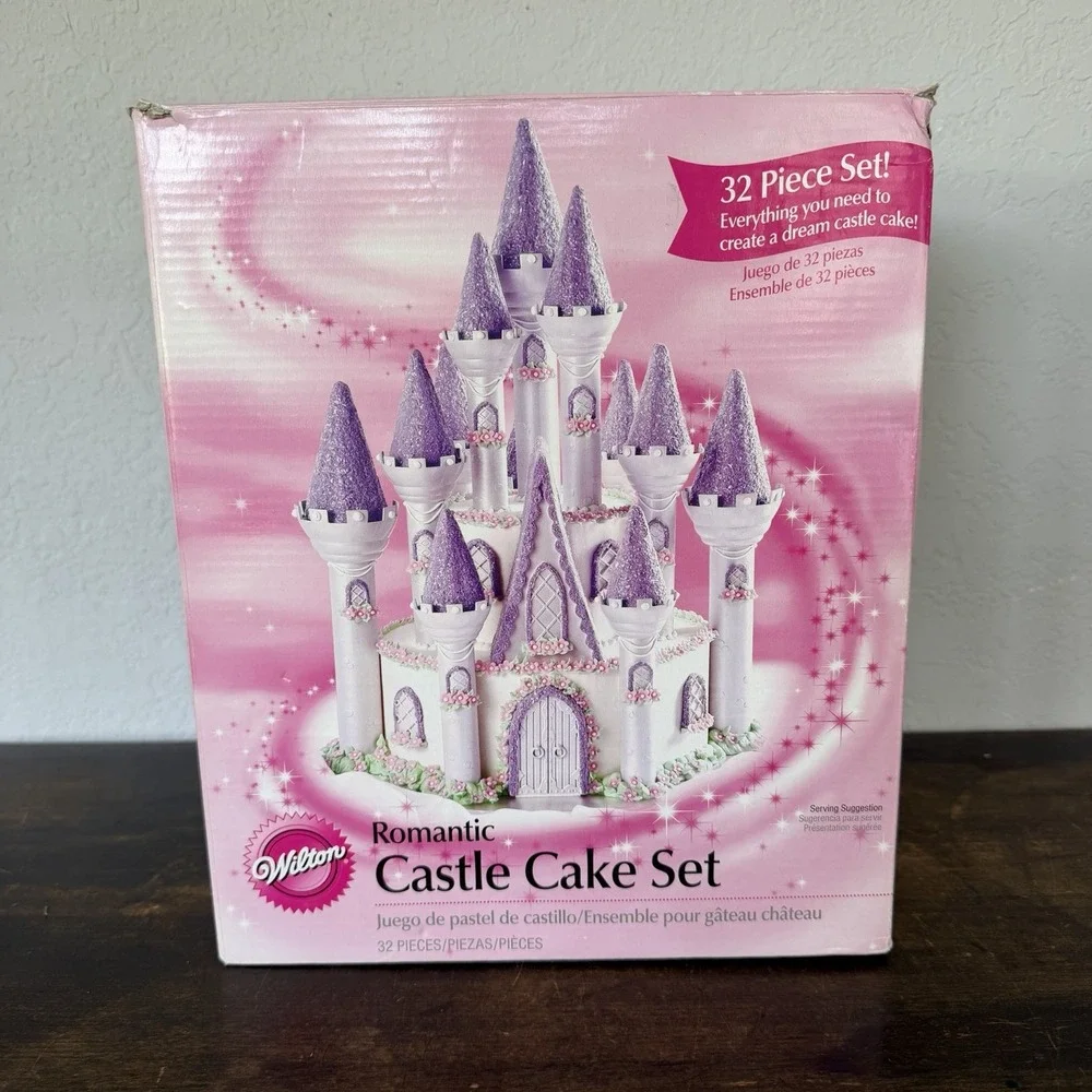 Wilton Romantic Castle Cake Set 32 Piece White Textured Easy to Clean Plastic